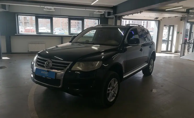 Volkswagen Touareg 2007 года за 5 190 000 тг. в Астана