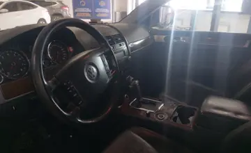Volkswagen Touareg 2007 года за 5 190 000 тг. в Астана фото 5