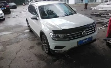 Volkswagen Tiguan 2019 года за 10 990 000 тг. в Актобе фото 3