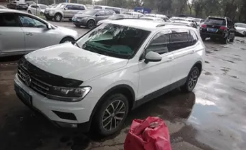 Volkswagen Tiguan 2019 года за 10 990 000 тг. в Актобе фото 1