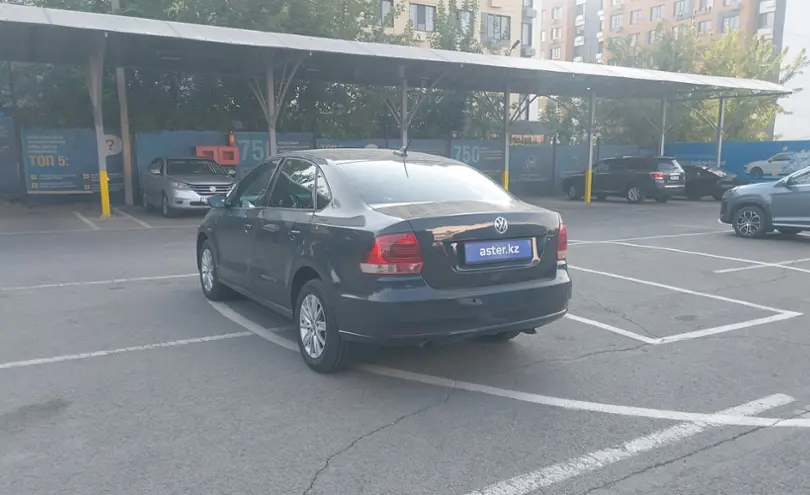 Volkswagen Polo 2018 года за 6 400 000 тг. в Алматы фото 4