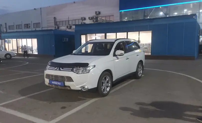 Mitsubishi Outlander 2012 года за 8 000 000 тг. в Алматы