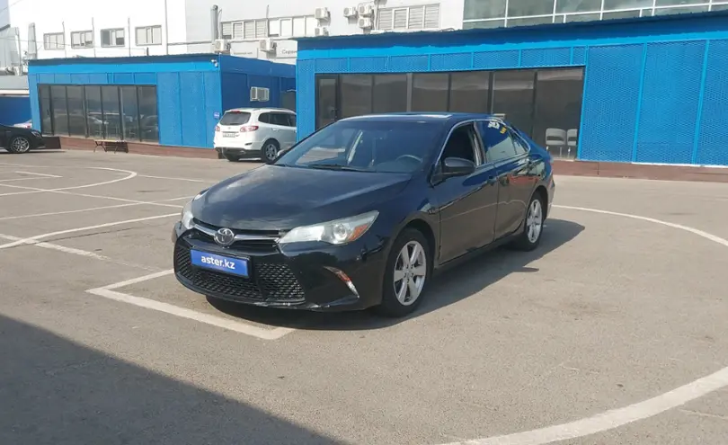 Toyota Camry 2016 года за 8 000 000 тг. в Алматы