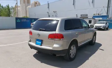 Volkswagen Touareg 2005 года за 4 800 000 тг. в Шымкент фото 3