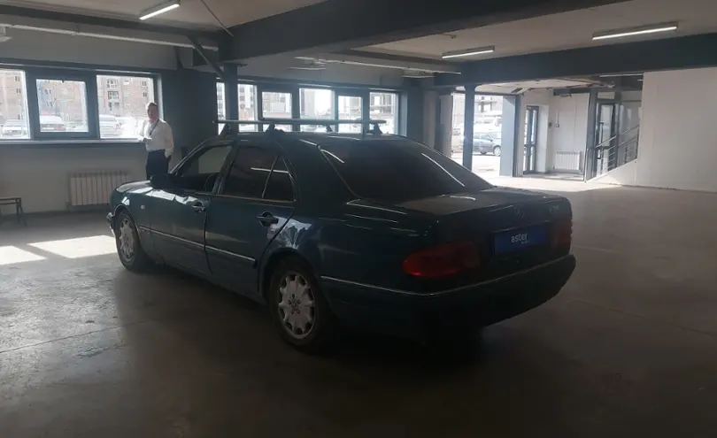 Mercedes-Benz E-Класс 1997 года за 2 900 000 тг. в Астана фото 4
