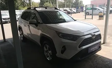Toyota RAV4 2021 года за 15 000 000 тг. в Алматы фото 3
