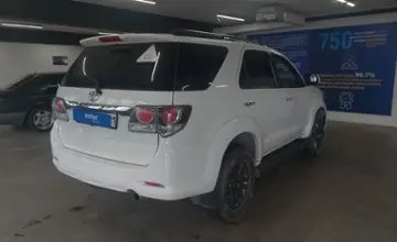 Toyota Fortuner 2015 года за 11 800 000 тг. в Астана фото 3