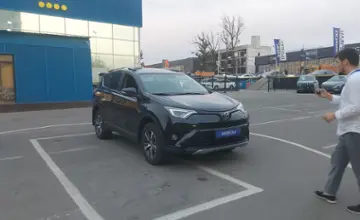 Toyota RAV4 2017 года за 12 000 000 тг. в Алматы фото 2