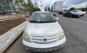 Toyota Yaris 2004 года за 3 800 000 тг. в Астана фото 2