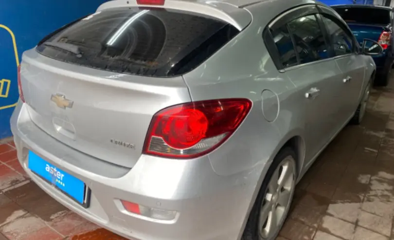 Chevrolet Cruze 2012 года за 3 200 000 тг. в Астана фото 5