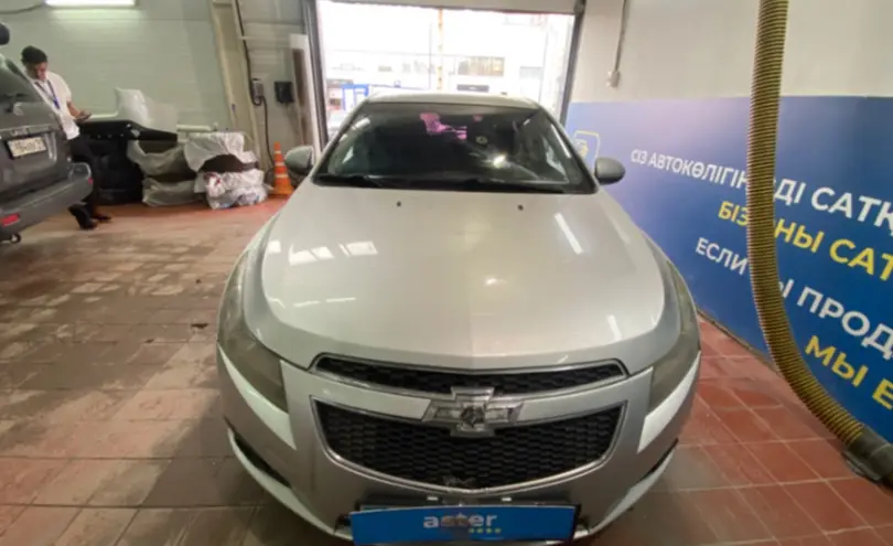 Chevrolet Cruze 2012 года за 3 200 000 тг. в Астана фото 2