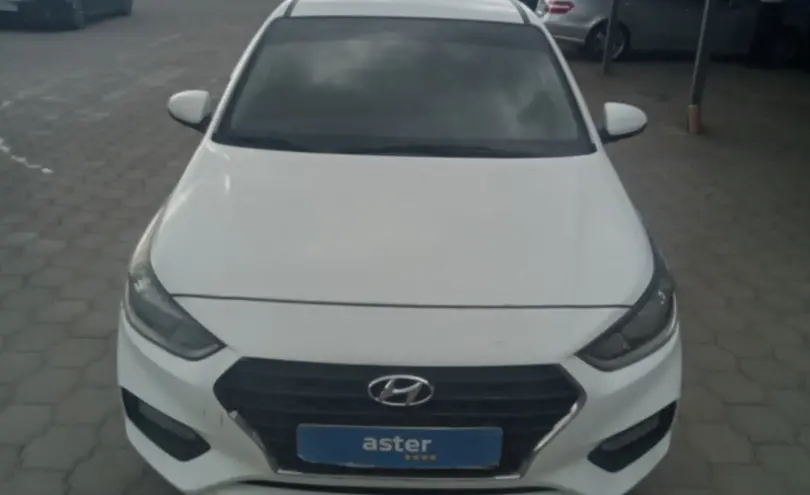 Hyundai Accent 2018 года за 5 000 000 тг. в Караганда фото 2