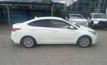 Hyundai Accent 2018 года за 5 500 000 тг. в Караганда фото 4