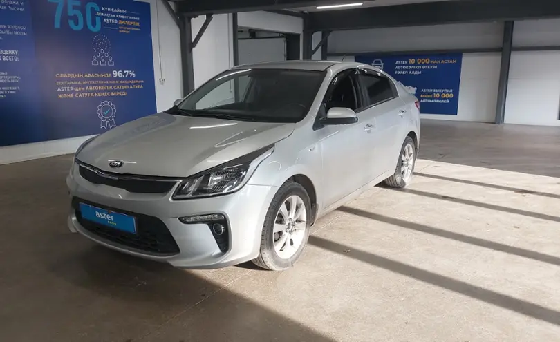 Kia Rio 2018 года за 6 500 000 тг. в Астана