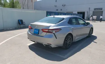 Toyota Camry 2018 года за 13 000 000 тг. в Шымкент фото 3