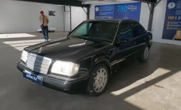 Mercedes-Benz E-Класс 1993 года за 1 400 000 тг. в Астана фото 1