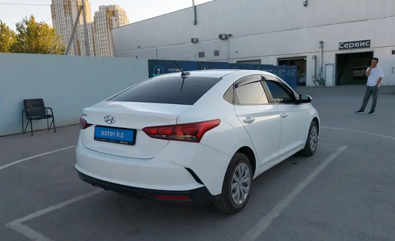 Hyundai Accent 2020 года за 8 000 000 тг. в Шымкент фото 3