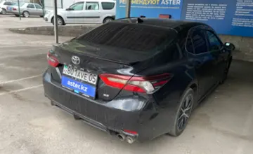 Toyota Camry 2021 года за 15 000 000 тг. в Алматы