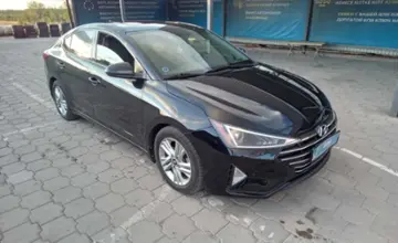 Hyundai Elantra 2020 года за 9 000 000 тг. в Караганда фото 3