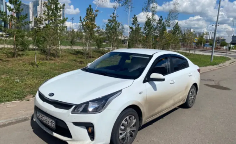 Kia Rio 2020 года за 7 000 000 тг. в Астана