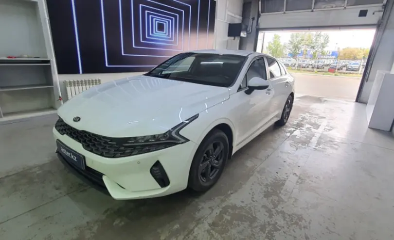 Kia K5 2021 года за 10 000 000 тг. в Павлодар