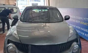 Nissan Juke 2014 года за 5 100 000 тг. в Астана фото 2