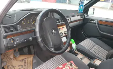 Mercedes-Benz E-Класс 1993 года за 1 300 000 тг. в Шымкент фото 5