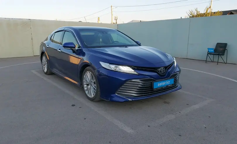Toyota Camry 2020 года за 15 000 000 тг. в Шымкент фото 2