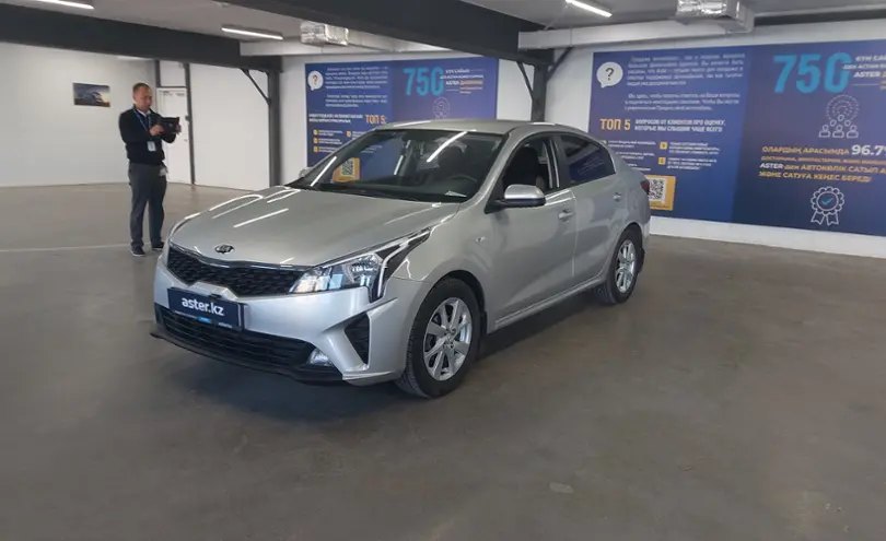 Kia Rio 2021 года за 8 500 000 тг. в Астана