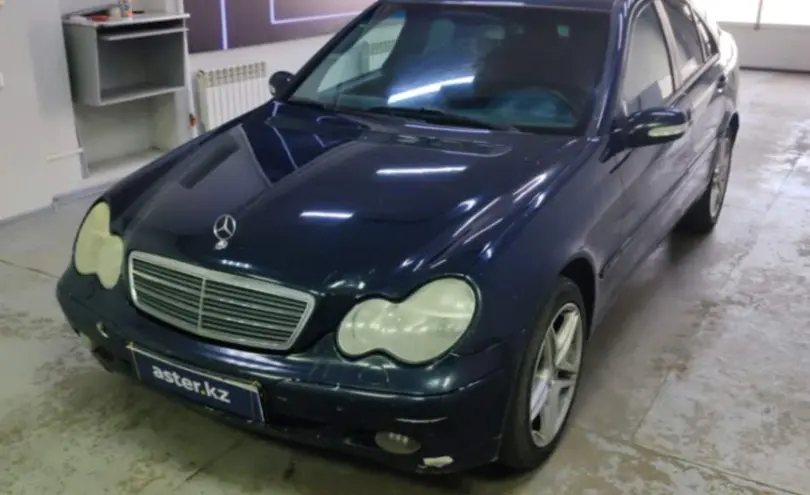 Mercedes-Benz C-Класс 2001 года за 3 000 000 тг. в Павлодар