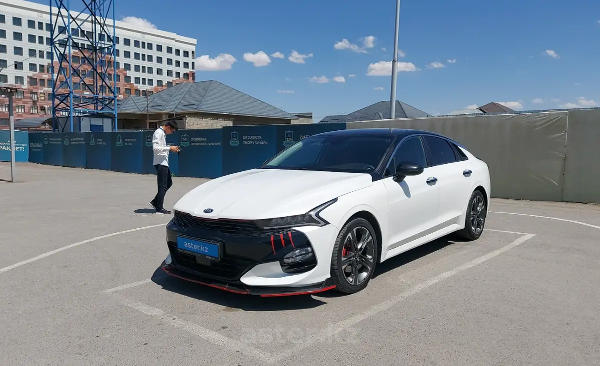 Kia K5 2021 года за 11 000 000 тг. в Шымкент