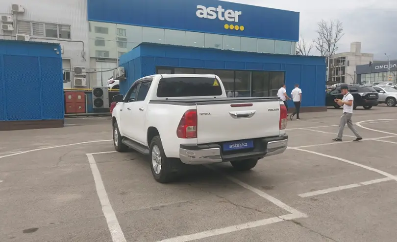 Toyota Hilux 2016 года за 15 700 000 тг. в Алматы фото 4