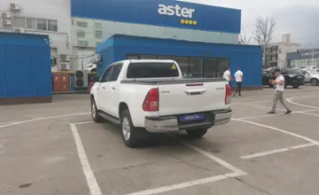 Toyota Hilux 2016 года за 15 700 000 тг. в Алматы фото 4