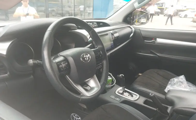 Toyota Hilux 2016 года за 15 700 000 тг. в Алматы фото 5