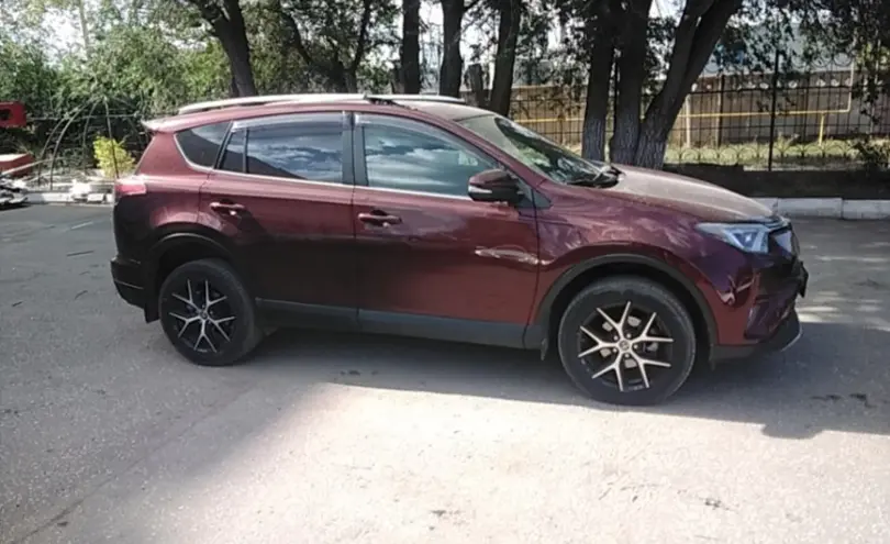 Toyota RAV4 2018 года за 12 500 000 тг. в Актобе фото 4