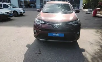 Toyota RAV4 2018 года за 12 500 000 тг. в Актобе фото 2