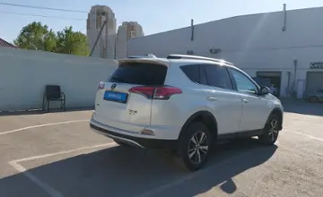 Toyota RAV4 2019 года за 14 000 000 тг. в Шымкент фото 3