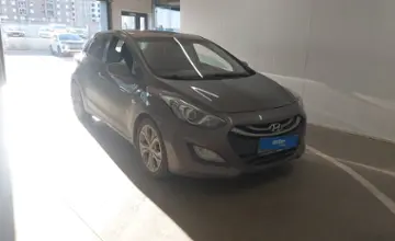Hyundai i30 2014 года за 6 000 000 тг. в Астана фото 2