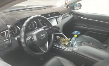 Toyota Camry 2018 года за 13 000 000 тг. в Алматы фото 5