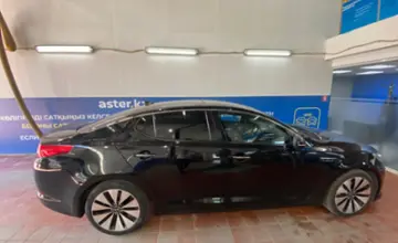 Kia K5 2011 года за 7 900 000 тг. в Астана фото 4