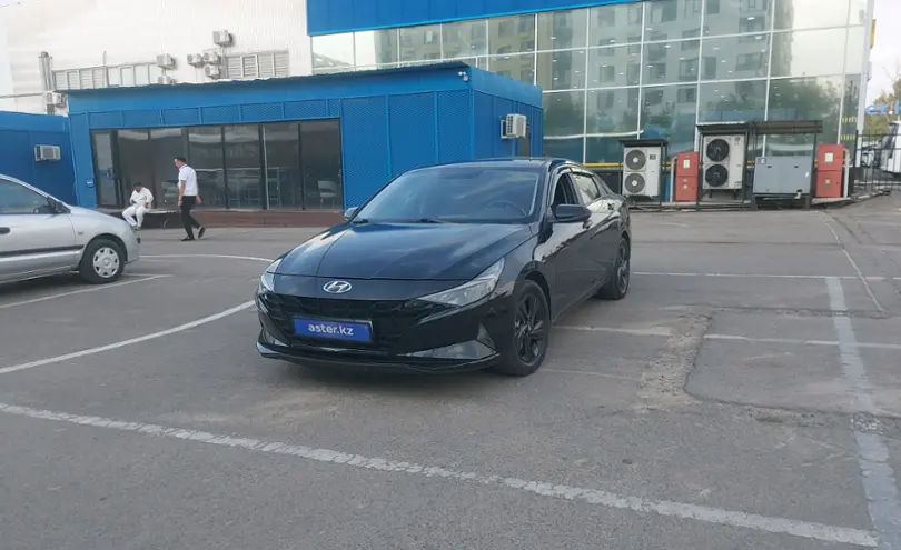 Hyundai Elantra 2022 года за 9 300 000 тг. в Алматы