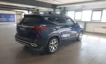 Kia Seltos 2020 года за 13 000 000 тг. в Астана фото 3