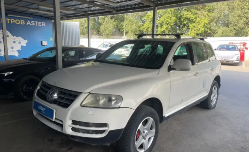 Volkswagen Touareg 2004 года за 2 500 000 тг. в Алматы