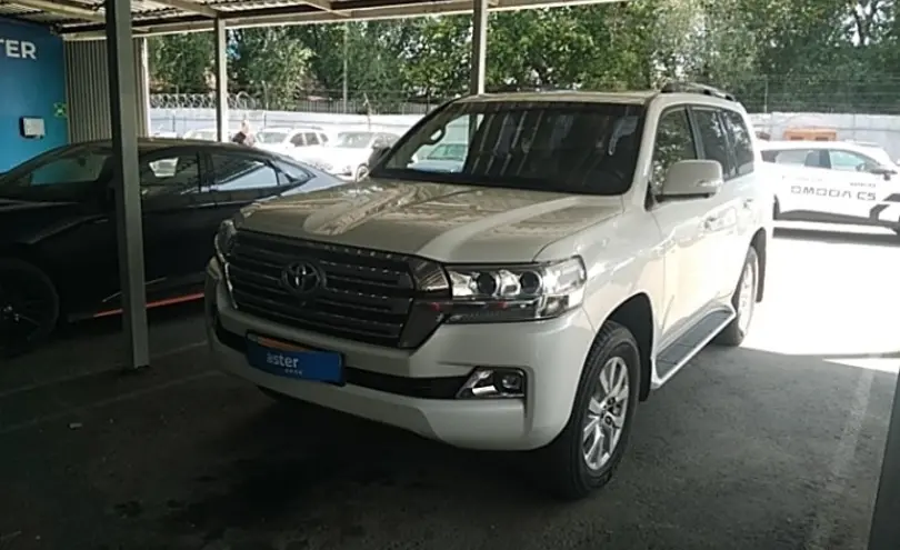 Toyota Land Cruiser 2021 года за 31 000 000 тг. в Алматы