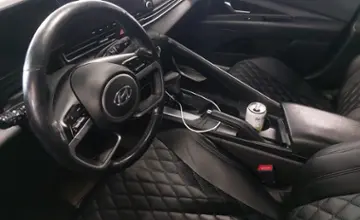 Hyundai Elantra 2021 года за 9 500 000 тг. в Астана фото 5