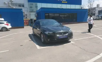 BMW 5 серии 2015 года за 11 000 000 тг. в Алматы фото 2