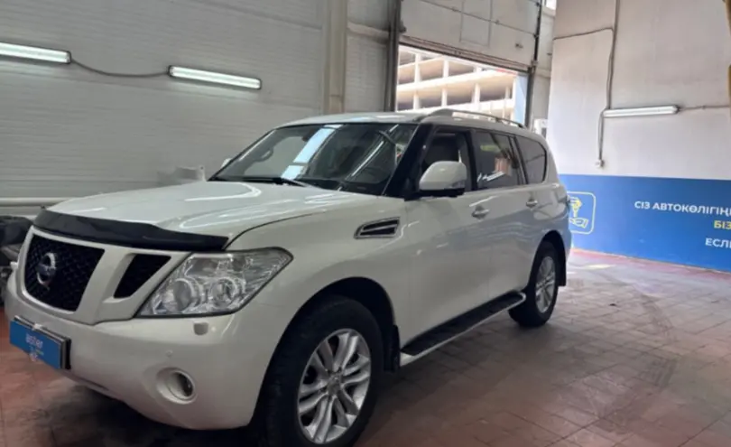 Nissan Patrol 2011 года за 10 500 000 тг. в Астана