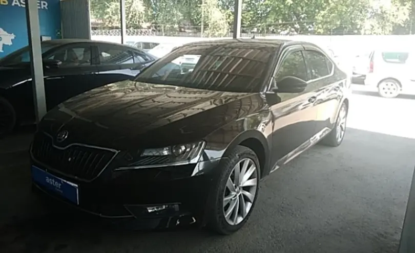 Skoda Superb 2015 года за 10 000 000 тг. в Алматы