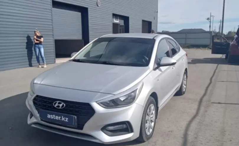 Hyundai Accent 2018 года за 6 800 000 тг. в Петропавловск