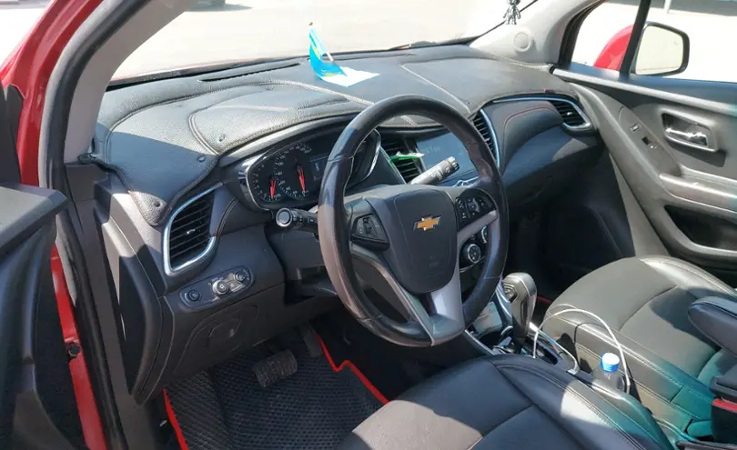 Chevrolet Trax 2019 года за 8 000 000 тг. в Шымкент фото 5